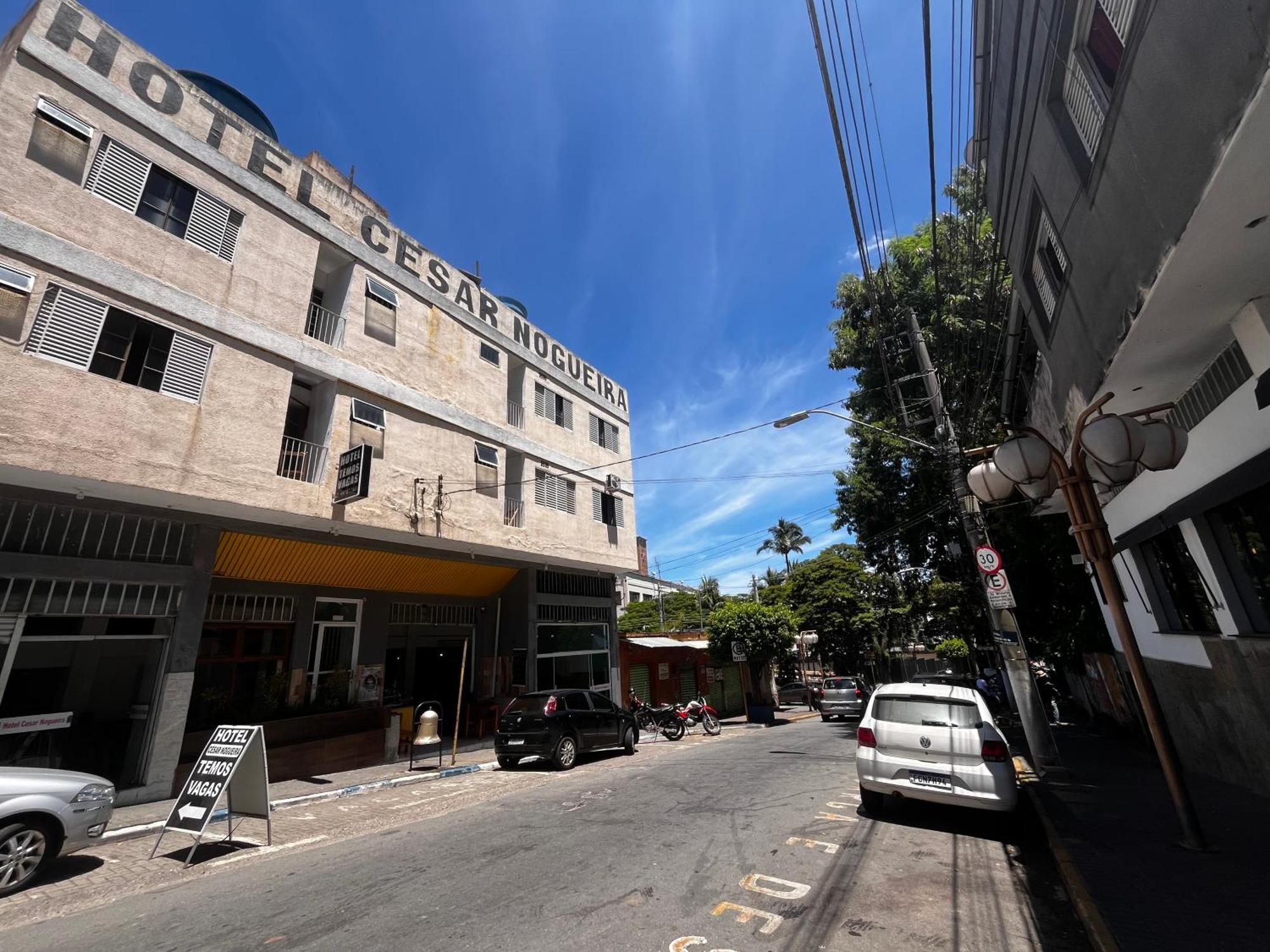 Hotel Cesar Nogueira อาปาเรซีดา ภายนอก รูปภาพ