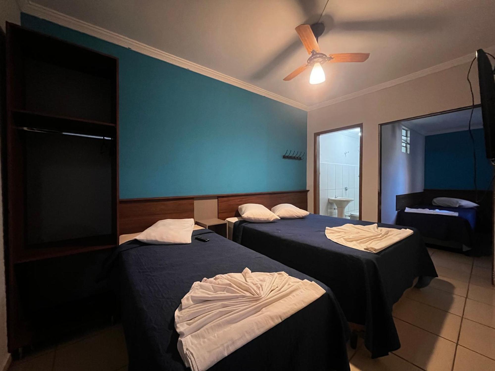 Hotel Cesar Nogueira อาปาเรซีดา ภายนอก รูปภาพ